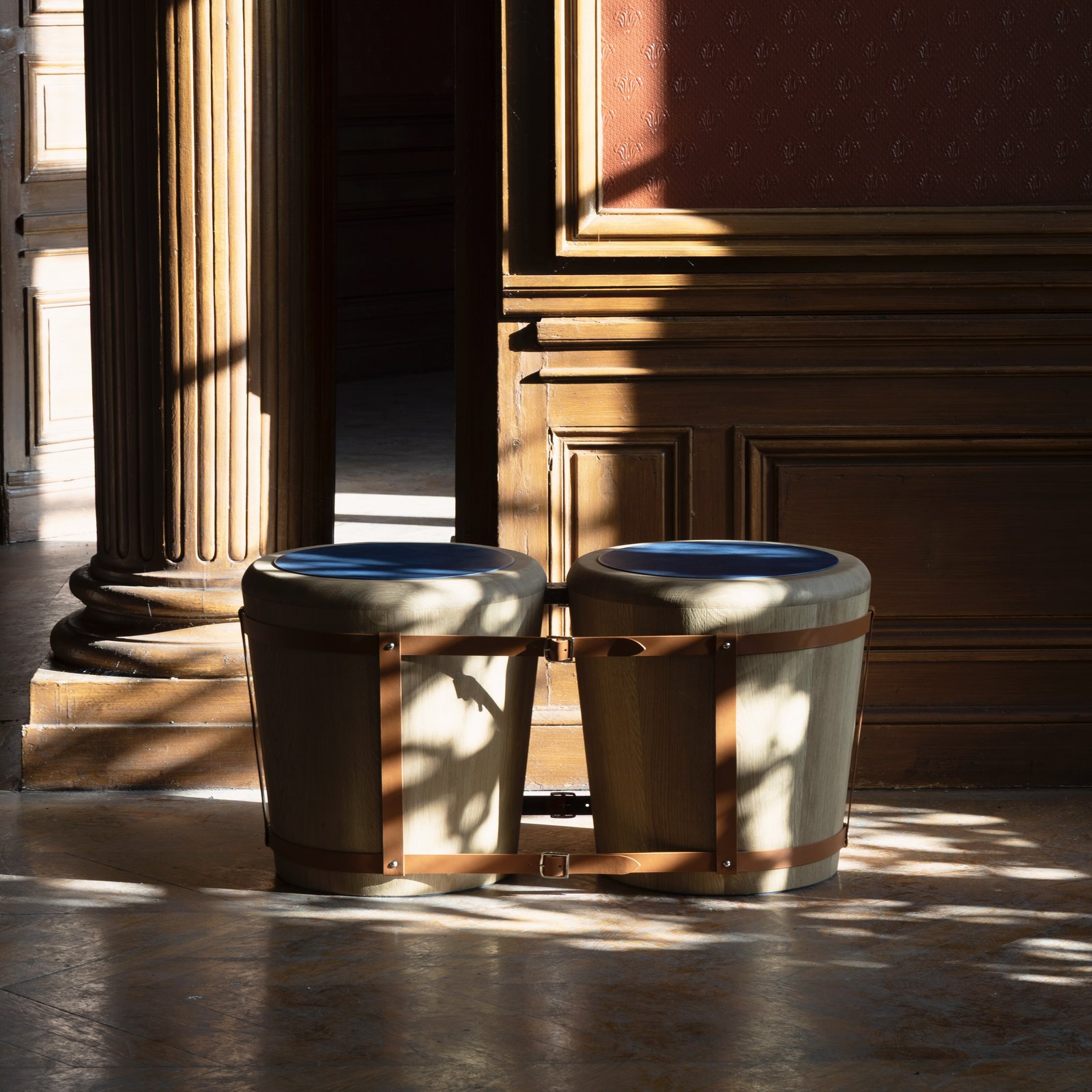 Banc Sellier par Hartis — mise en scène