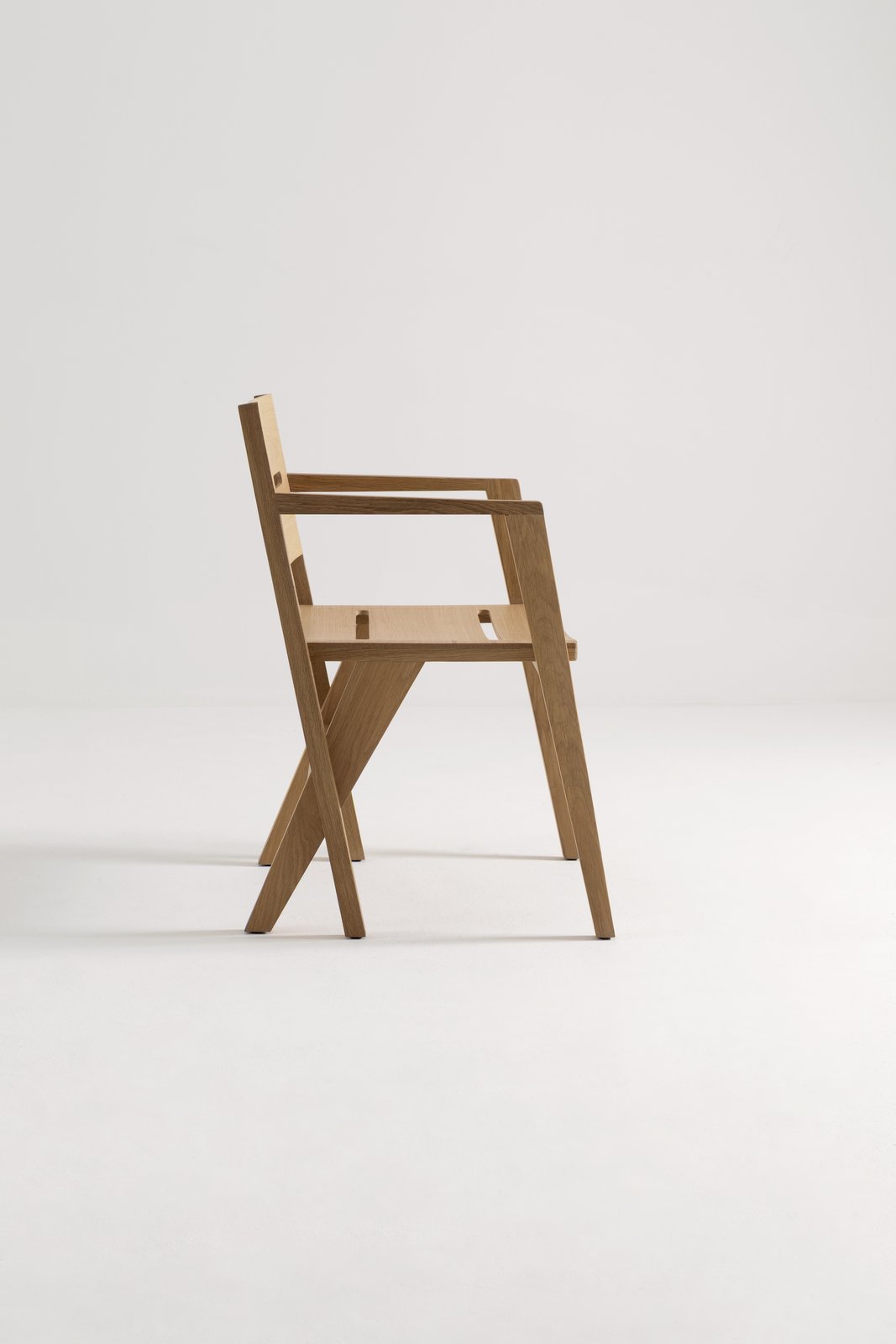 Chaise Aplomb par Hartis — vue 2