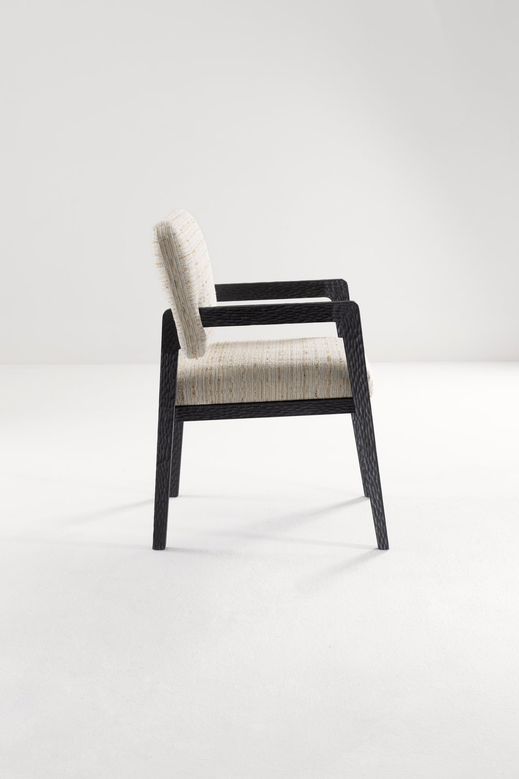 Chaise Martel par Hartis — vue 2