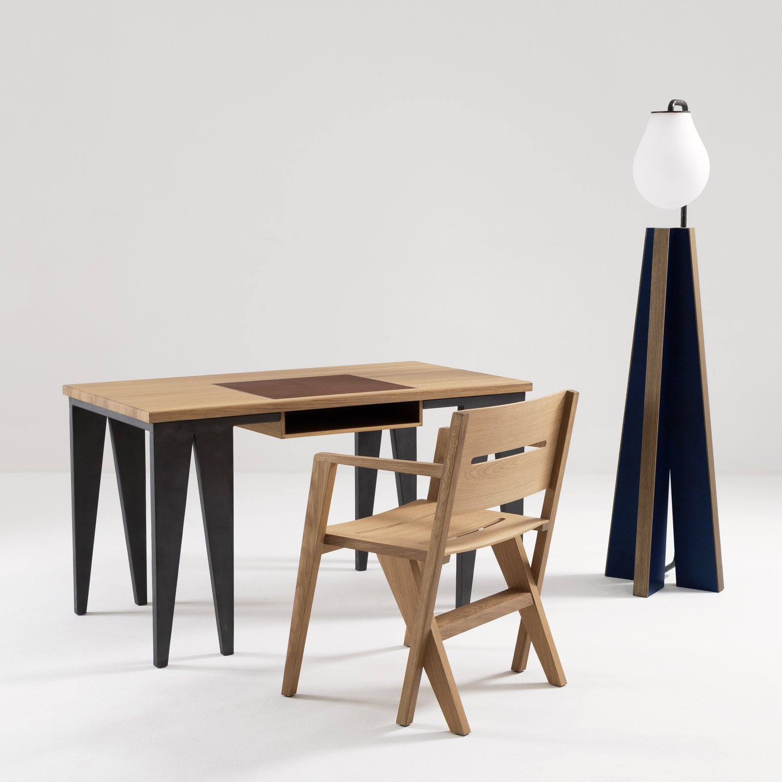 Lampadaire Chanfrein par Hartis — mise en scène