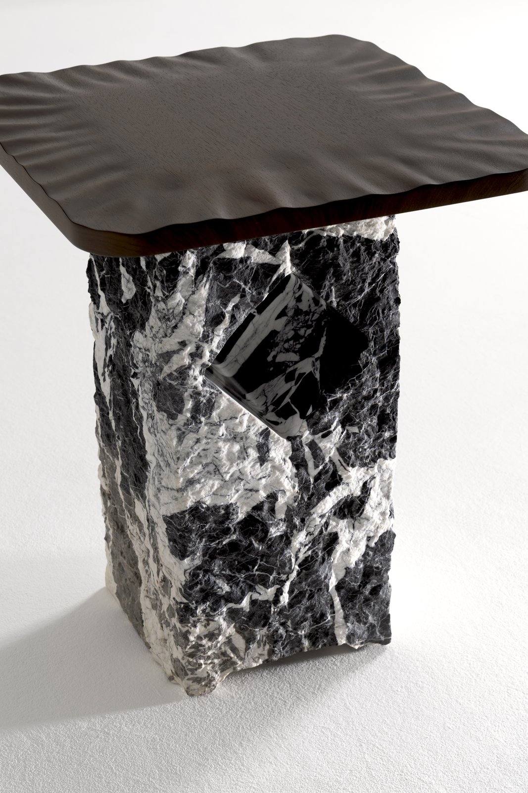 Table d'appoint Sculpture par Hartis — vue 3