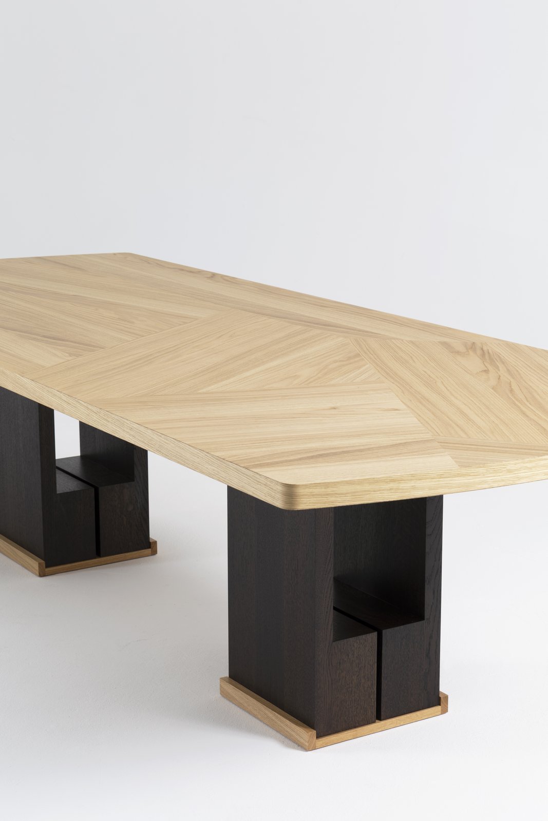 Table Marqueterie par Hartis — vue 4