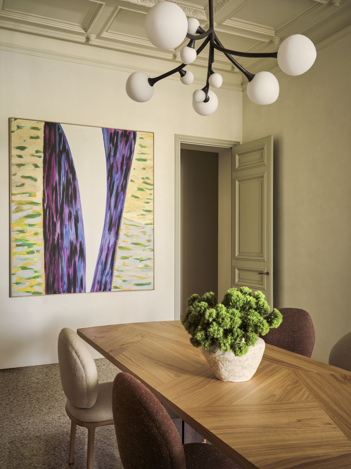 Table Marqueterie par Hartis en situation — 2
