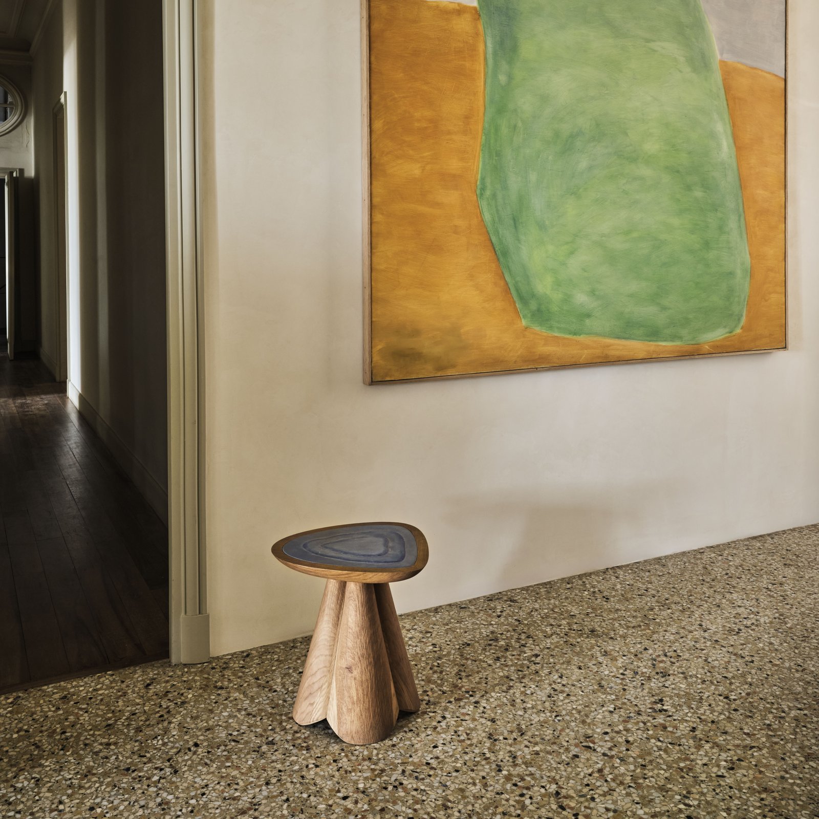 Tabouret Pointe par Hartis — mise en scène